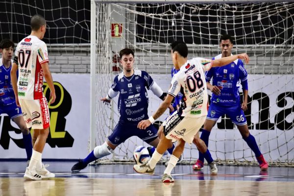 Imagem referente a notícia: Cascavel Futsal Sub-20 encerra 2ª fase invicto e garante vaga antecipada nas quartas do Paranaense