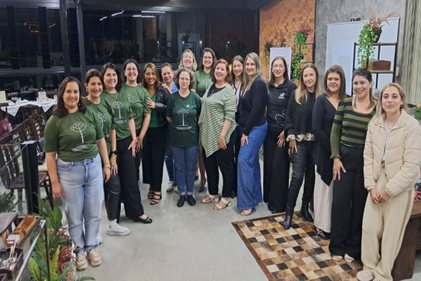 Imagem referente a notícia: MegaSol, projeto que incentiva o fortalecimento de associações de empreendedores, anuncia expansão para Toledo e Cascavel em 2026