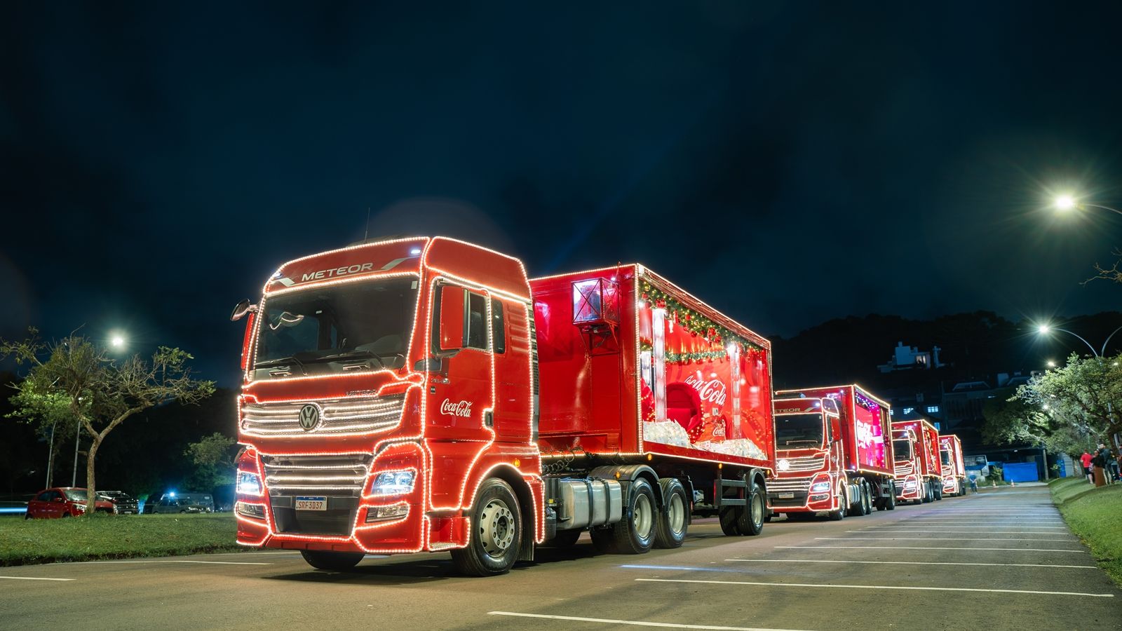 Caravana de Natal da Coca-Cola FEMSA Brasil passa por Cascavel e Toledo em 26 de novembro de 2025