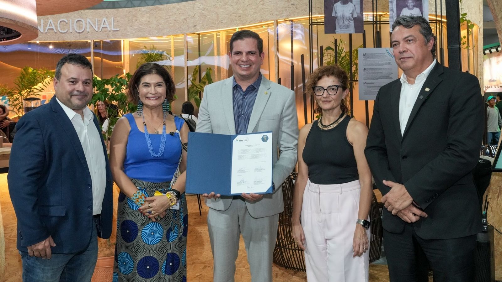 Itaipu estreia no mercado de certificados de energia renovável e coloca Brasil na liderança global