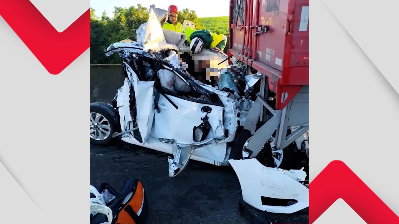 Grave acidente na BR-376 deixou três mortos e dois feridos em São José dos Pinhais