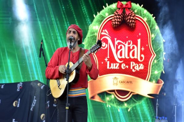 Imagem referente a notícia: Agenda: Programação cultural do Natal Luz e Paz reserva música, teatro e tradição no Palco Arena, em Cascavel
