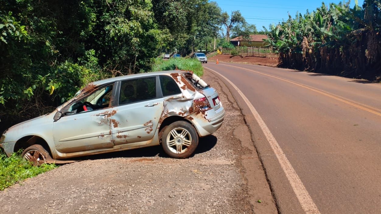 Jovem de 20 anos fica ferido após acidente na PR-180 em Cascavel