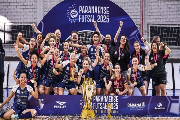 Imagem referente a notícia: Stein Cascavel Futsal fatura o título de campeão do Paranaense Série Ouro pela quinta vez consecutiva