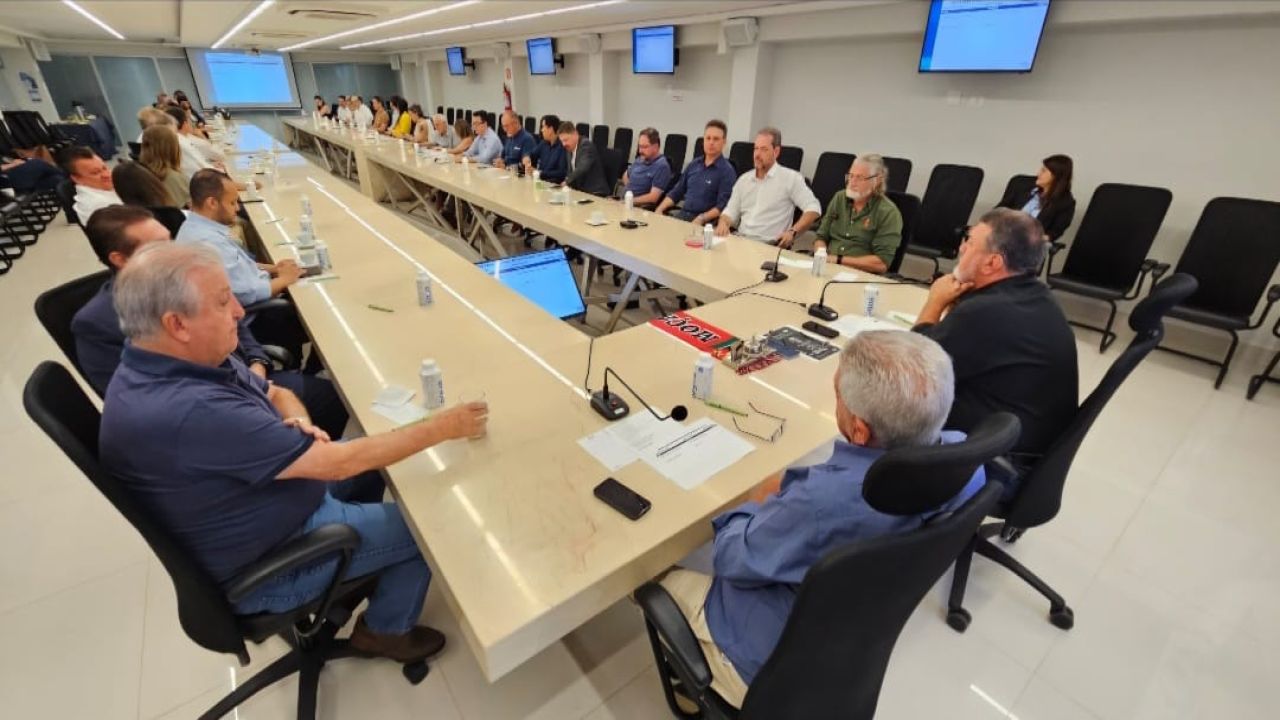 Ultima reunião do ano reforça integração entre diretoria e conselho da Acic