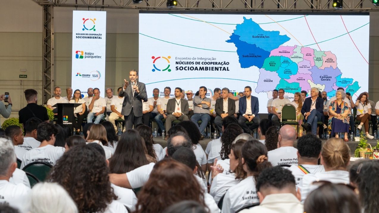 Itaipu firma compromisso de apoiar projetos elaborados com participação social