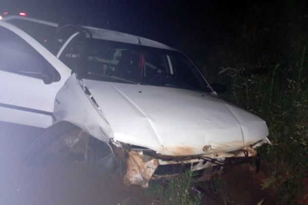 Imagem referente a notícia: Três pessoas morrem em acidente  na PR-317 na saída de Toledo para Assis Chateaubriand