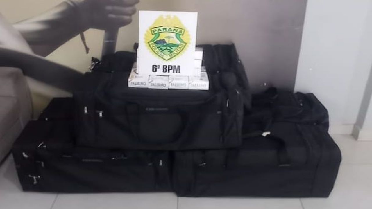 Operação Codesul flagra seis caixas de cigarros contrabandeados no bagageiro de coletivo em Céu Azul