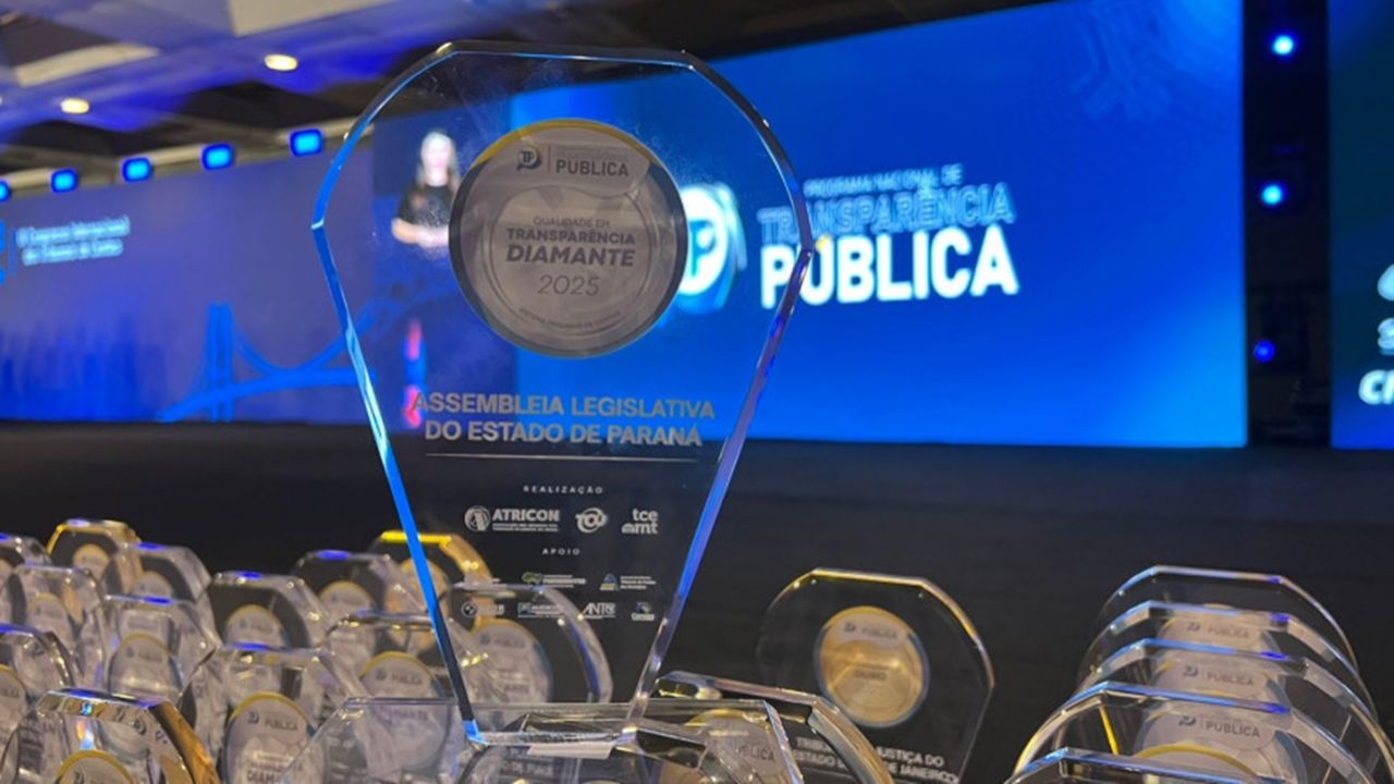 Assembleia Legislativa do Paraná alcança 100% em transparência e reconquista Selo Diamante