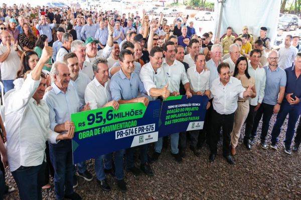 Ratinho Junior dá início pavimentação que liga Nova Aurora, Tupãssi e Cafelândia