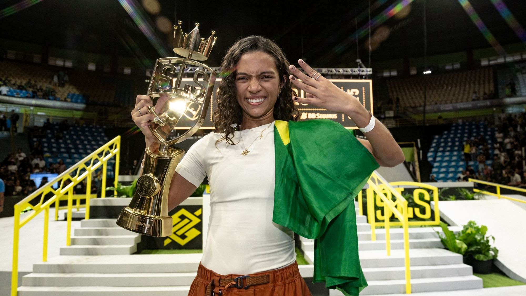 Rayssa Leal é tetracampeã do Supercrown em São Paulo