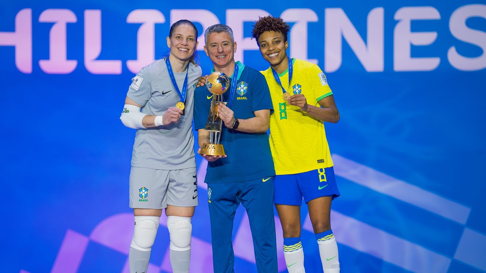 Com a garra do Stein Cascavel, Brasil faz história e conquista o primeiro Mundial Feminino de Futsal