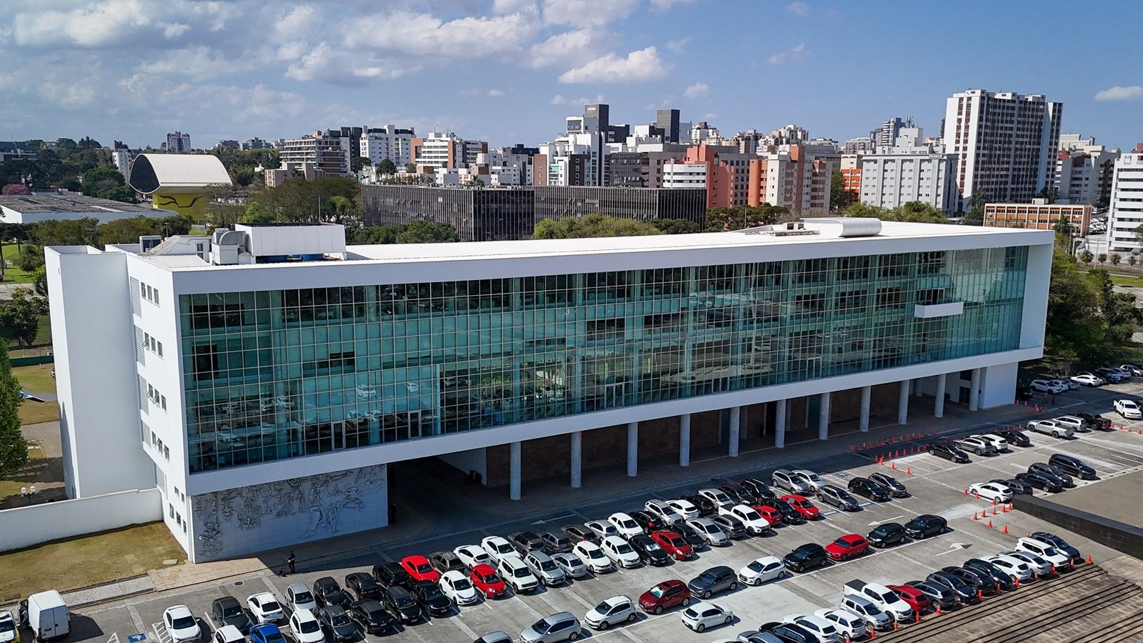 Governador Ratinho Junior sanciona lei que cria o Fundo Estratégico do Paraná