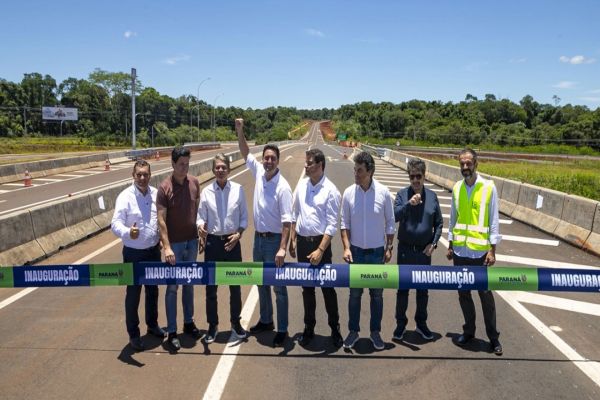 Ratinho Junior entrega Perimetral Leste, obra emblemática para Foz do Iguaçu e o Brasil