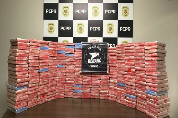 PCPR apreende mais de 328 kg de cocaína na PR-280, em Vitorino