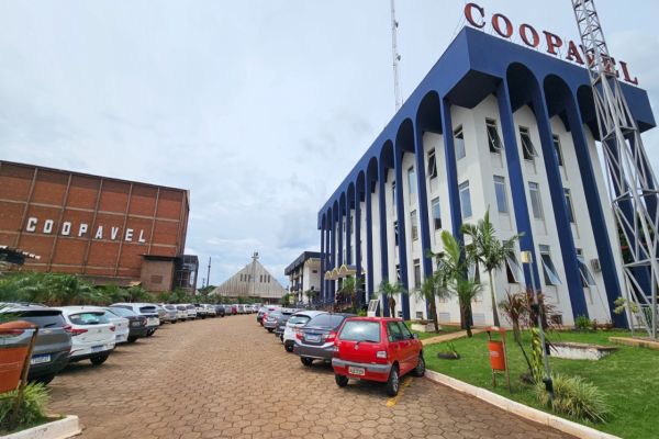 Coopavel chega aos seus 55 anos gerando empregos e oportunidades