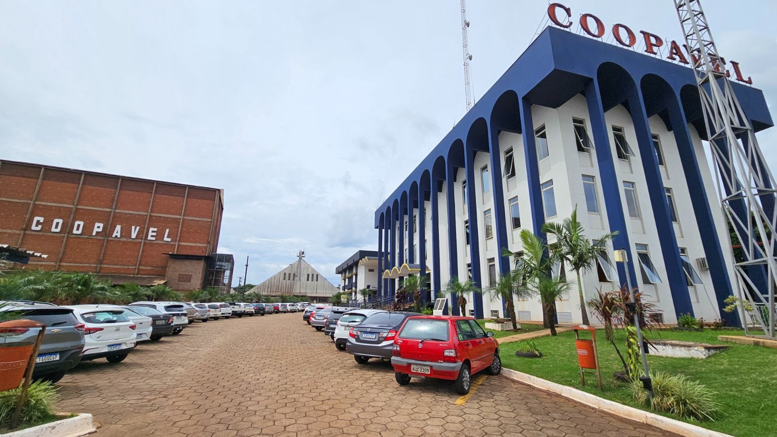 Coopavel chega aos seus 55 anos gerando empregos e oportunidades