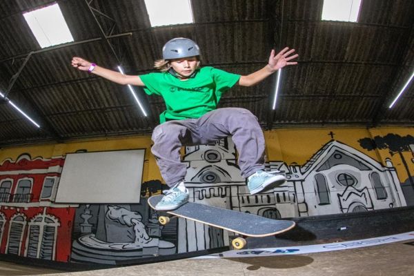 Skatista de Corbélia, de apenas 10 anos, garante vaga na semifinal do Campeonato Brasileiro Sub-16