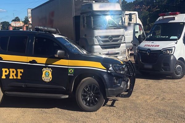 Homem é encontrado morto dentro de caminhão em posto na BR-277, em Irati