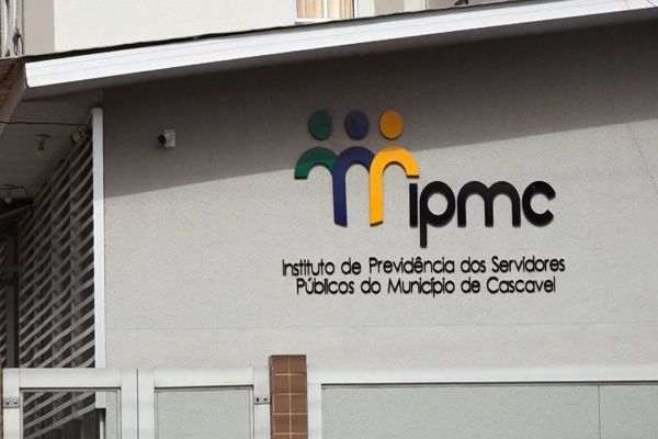 Imagem referente a notícia: Câmara autoriza parcelamento de dívida previdenciária de Cascavel com o IPMC em até 60 vezes