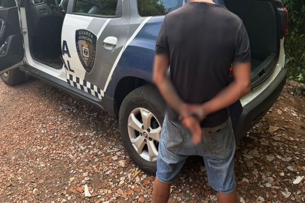 Guarda Municipal localiza motocicleta e detém suspeito de tentativa de homicídio em Cascavel