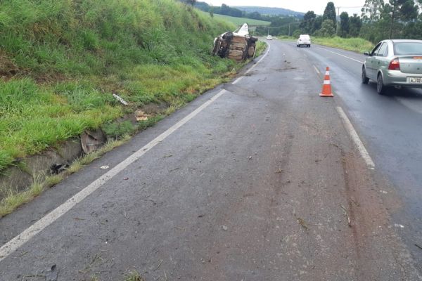 Imagem referente a notícia: Grave acidente na BR-376 em Ponta Grossa resulta em morte e deixa ferido em estado grave