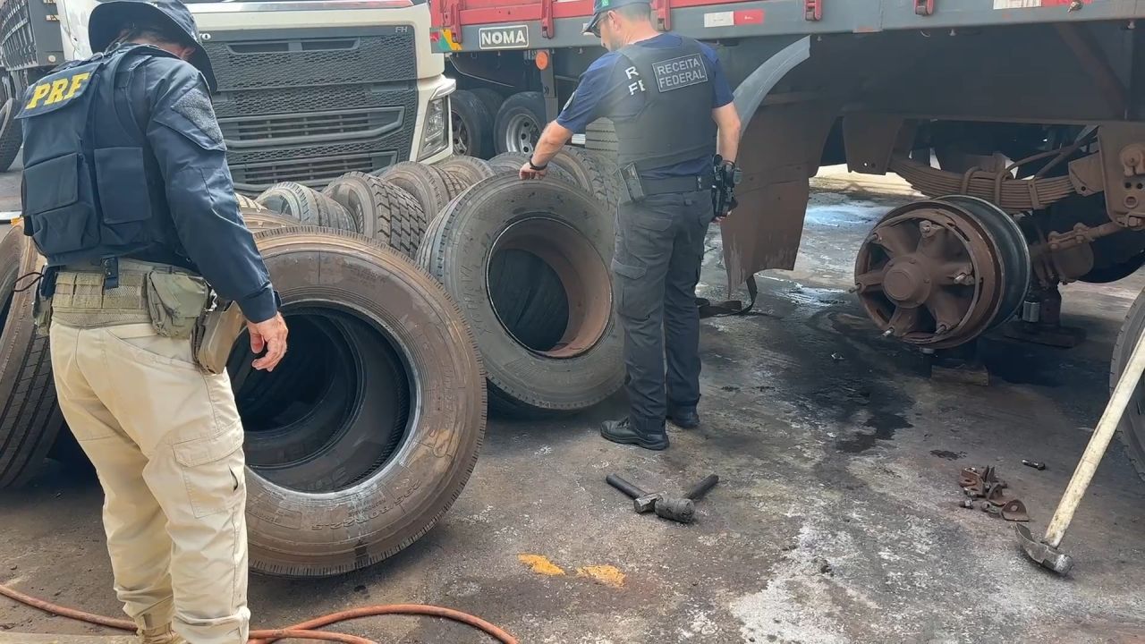 PRF descobre esquema de contrabando de pneus em borracharia às margens da BR-277, em Cascavel