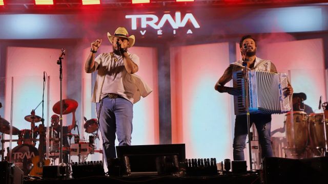 Itaipulândia celebra a chegada de 2026 com grande público no Balneário Jacutinga