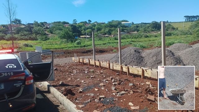 Trio é flagrado furtando pedras de obra do município no Jardim Sanga Funda em Cascavel