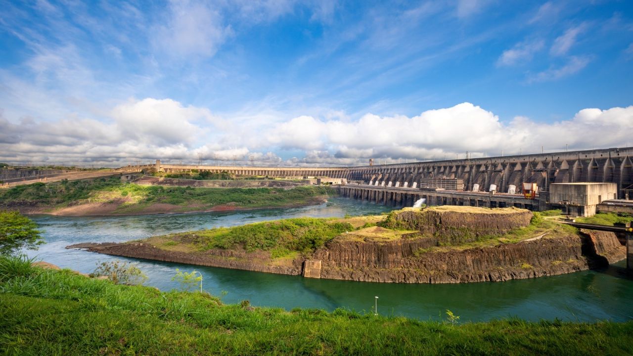 Itaipu vai investir R$ 1,5 bilhão para promover a modicidade tarifária e beneficiar os consumidores em 2026