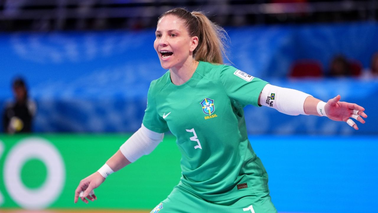 Bianca Castagnaro do Stein Cascavel Futsal é indicada pela oitava vez a Melhor Goleira do Mundo