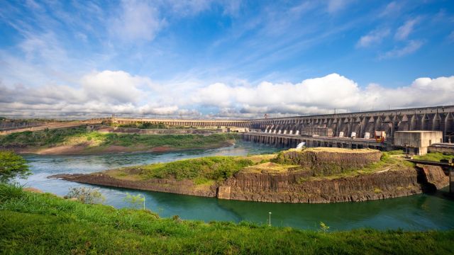 Itaipu vai investir R$ 1,5 bilhão para promover a modicidade tarifária e beneficiar os consumidores em 2026