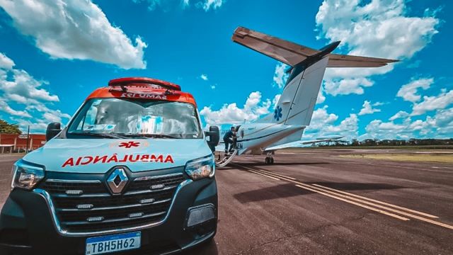 Imagem referente a notícia: Transferência aeromédica mobiliza equipes de saúde em Toledo