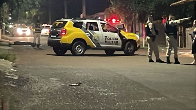 Imagem referente a notícia: Homem morre esfaqueado após confusão em bar no Bairro Floresta, em Cascavel