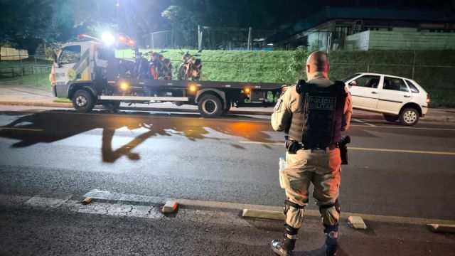 Imagem referente a notícia: Operação de trânsito intensifica fiscalização e reforça segurança viária em Cascavel