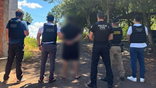 Imagem referente a notícia: Foragido com histórico ligado ao tráfico é preso após ação integrada das forças de segurança em Quedas do Iguaçu