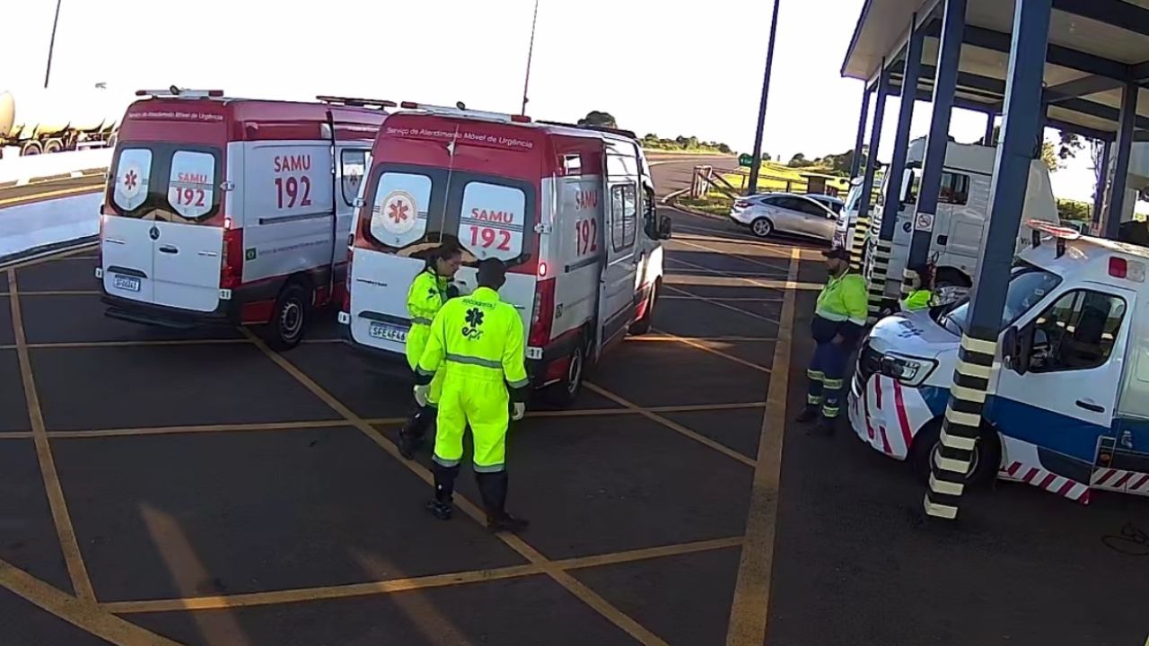 Gestante de gêmeos dá à luz em base da EPR Iguaçu e marca primeiro nascimento de 2026 nas rodovias do Paraná