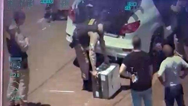 Imagem referente a notícia: Monitoramento aéreo flagra descaminho na BR-277 e leva à apreensão de eletrônicos em Cascavel