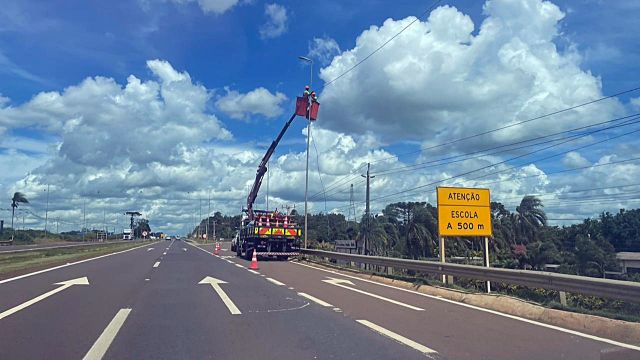 EPR Iguaçu inicia mudança na rede elétrica da BR-277 em Cascavel para reforçar segurança e fluidez