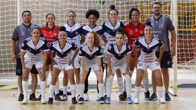Imagem referente a notícia: Cianorte Futsal Feminino anuncia pausa na equipe de alto rendimento em 2026 após década histórica