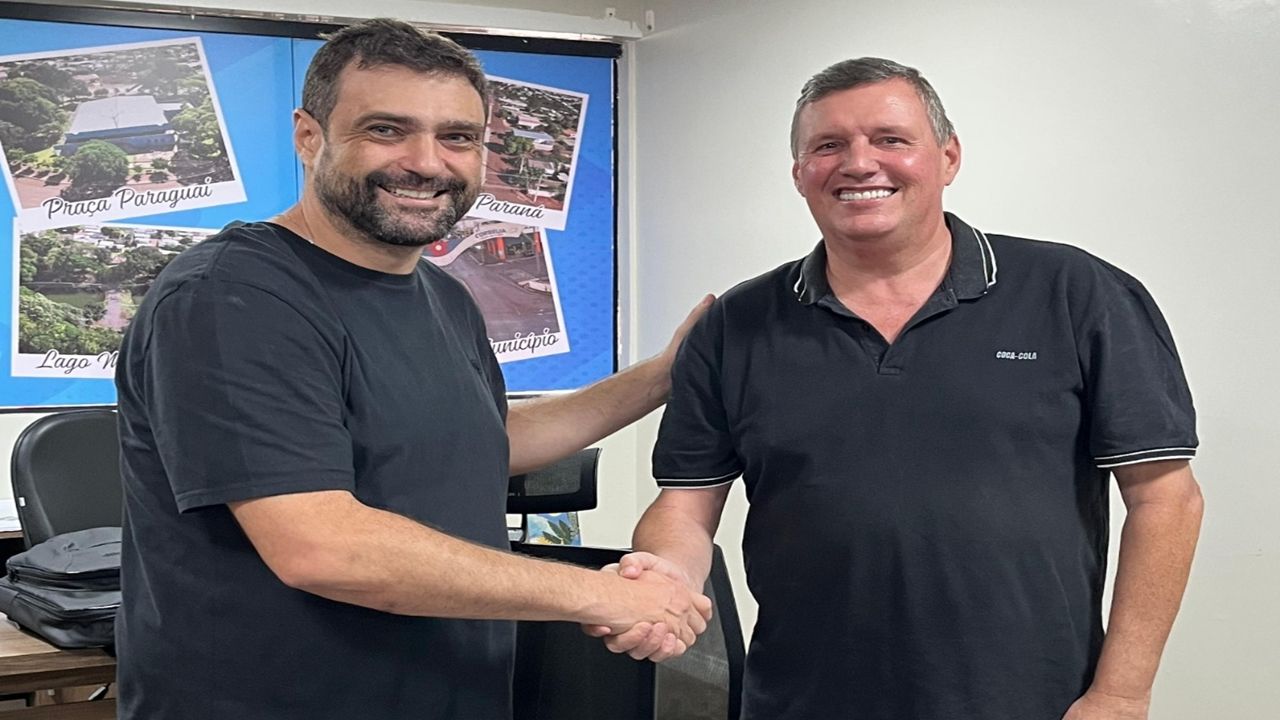 Prefeito Thiago Stefanello transmite cargo ao vice-prefeito Sandro Huf por 15 dias