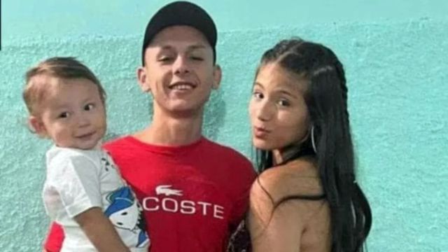Imagem referente a notícia: Tragédia: Família morre eletrocutada após contato com fio de alta tensão partido