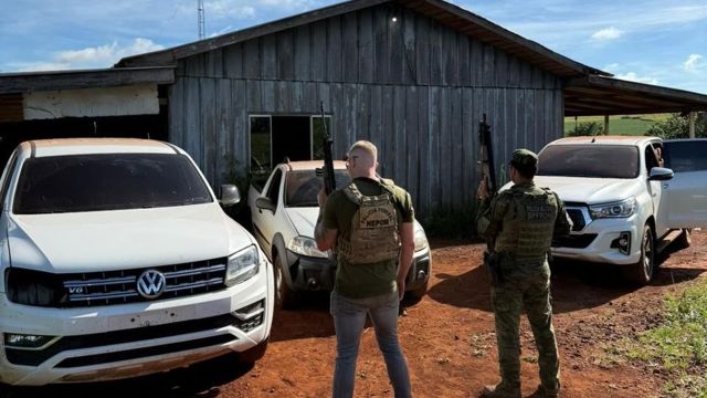 Imagem referente a notícia: Operação integrada apreende quase 3 toneladas de maconha em área rural de Tupãssi