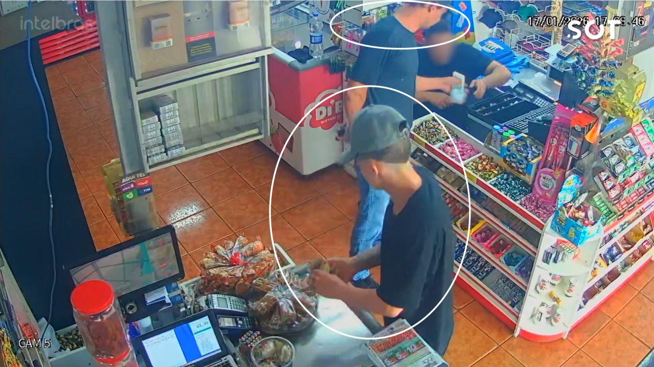 Dupla armada rende caixa e rouba mercado no Bairro Universitário em Cascavel