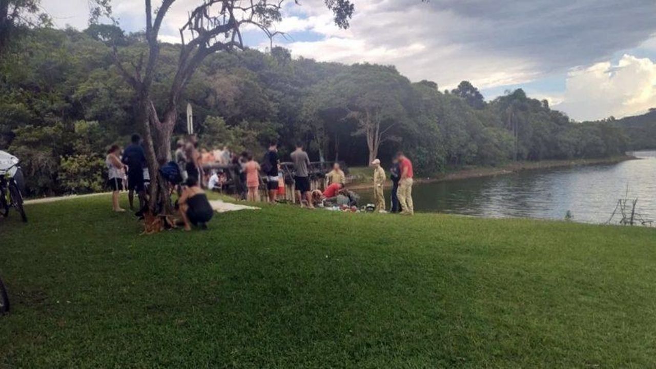Adolescente de 17 anos morre afogado ao tentar salvar amiga em represa no Paraná