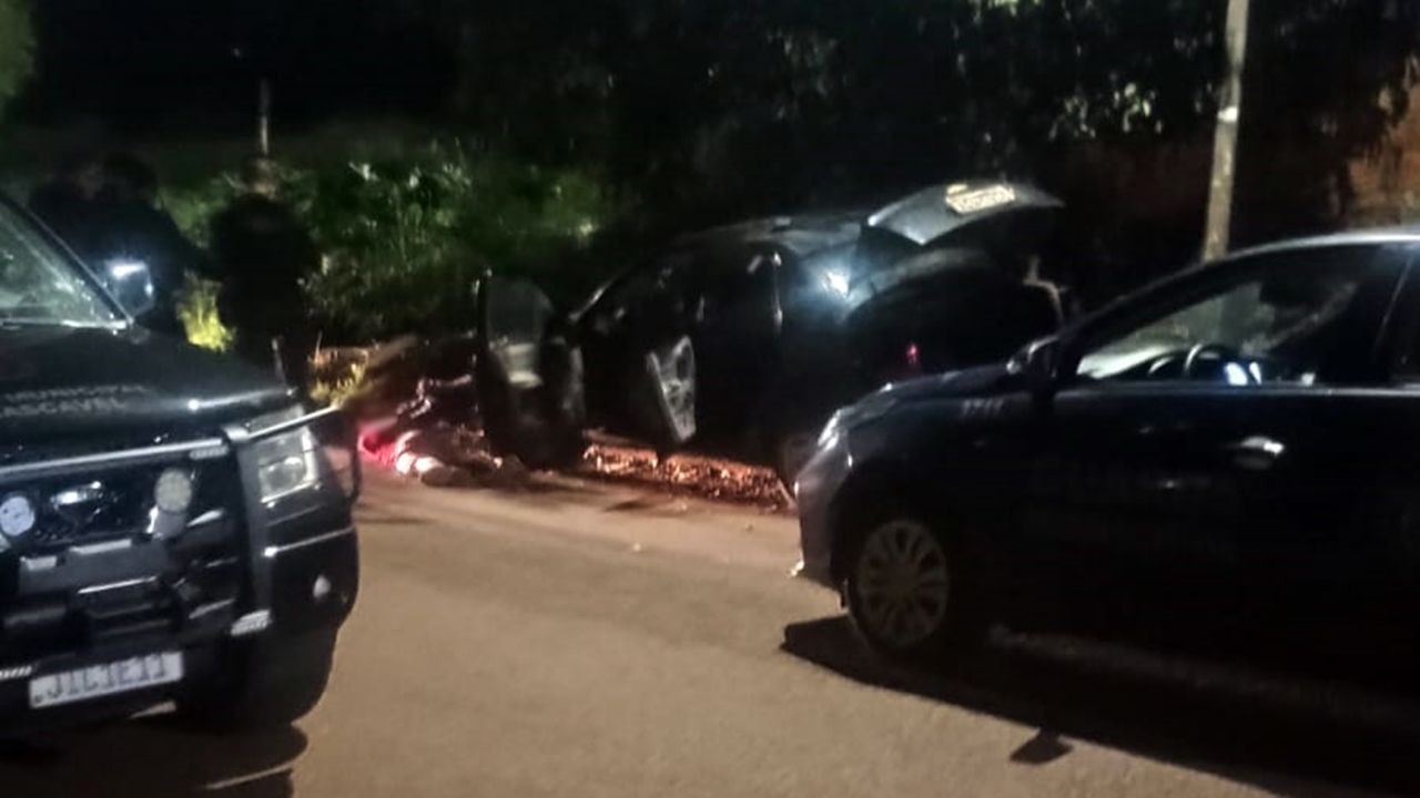 Veículo furtado em área rural de Cascavel é recuperado horas depois e dois suspeitos são detidos