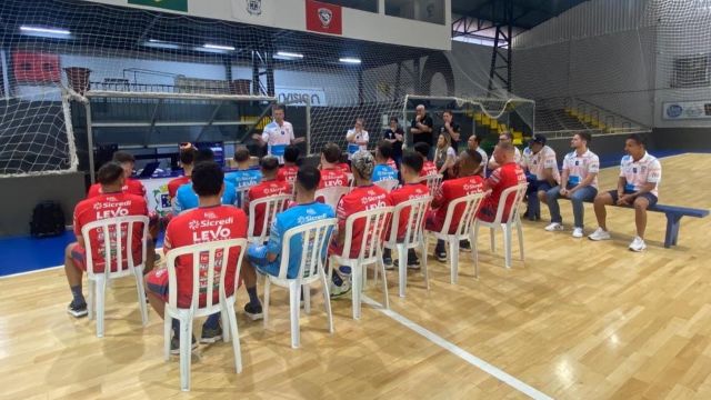 Cascavel Futsal inicia pré-temporada 2026 com foco em avaliações e calendário cheio