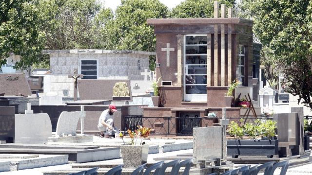 Imagem referente a notícia: Acesc determina obrigatoriedade de cadastro para empresas que fazem prestação de serviços nos cemitérios de Cascavel