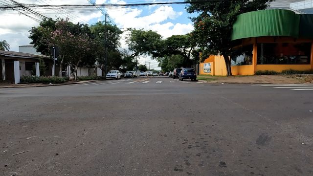 Imagem referente a notícia: Com início da obra do binário das ruas JK e Flomboyant, Transitar faz orientações sobre o trânsito e o transporte coletivo na região