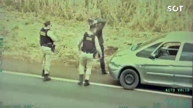 Ação integrada do BPMOA e 19º BPM apreende eletrônicos e veículo em Toledo durante operação contra descaminho